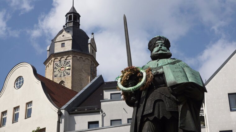 Hanfried and Stadtkirche St. Michael